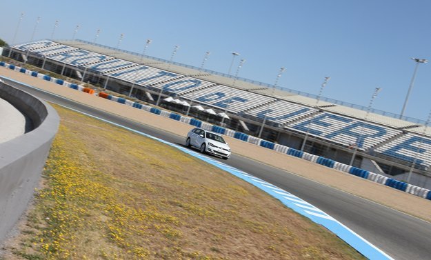 coche del año renting circuito de Jerez 625