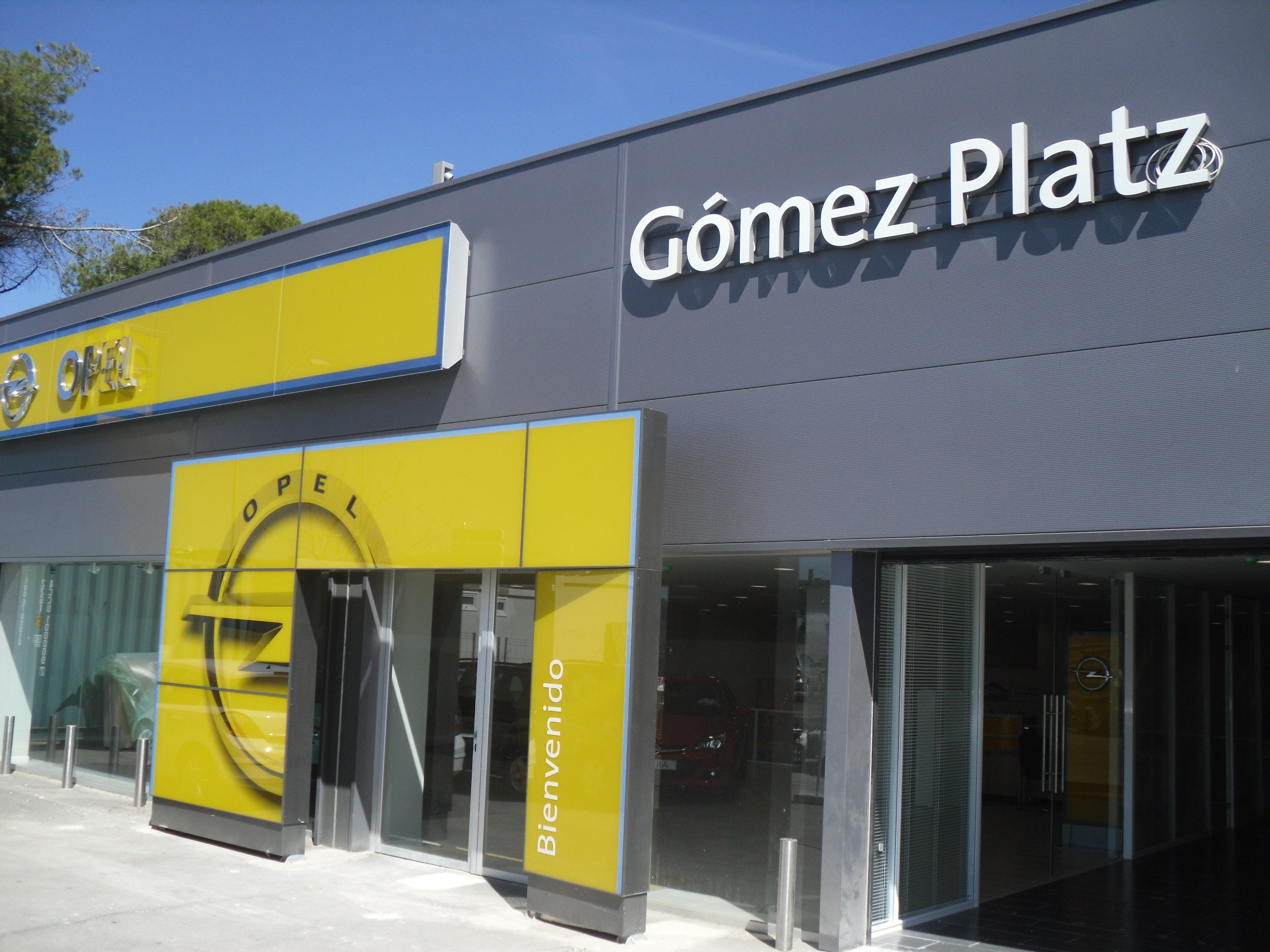 Concesionario Opel Gómez Platz