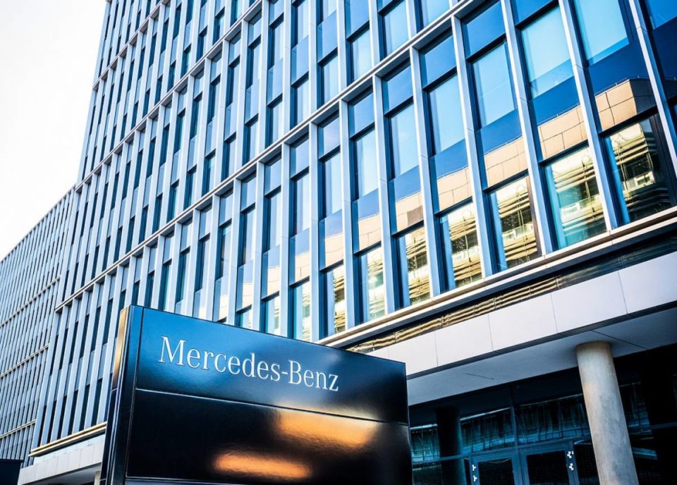 Mercedes-Benz casi cuadruplicó su beneficio en 2021 hasta 14.180 millones con un 5% menos de ventas