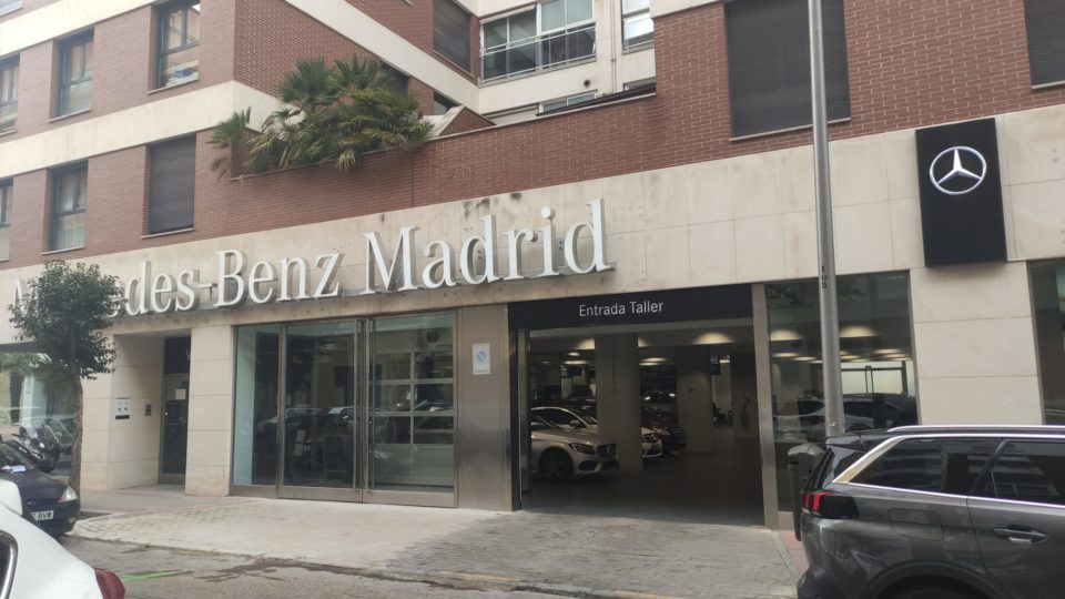 La venta de los centros de Madrid de Mercedes-Benz Retail España, a punto de cerrarse