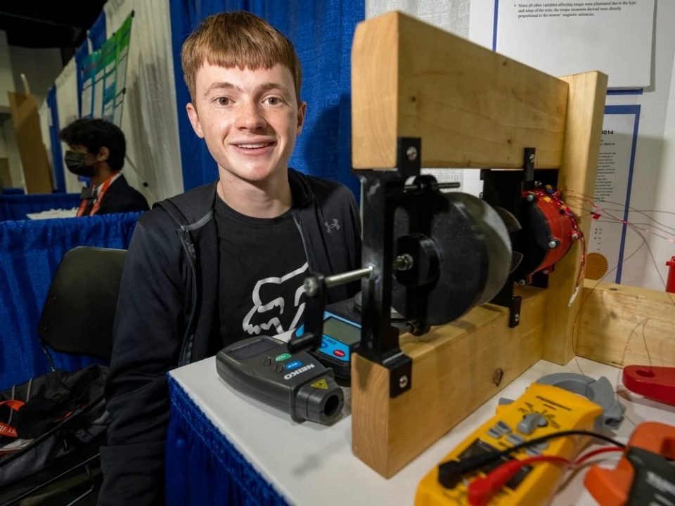 Un adolescente inventa un motor eléctrico sin imanes que podría cambiar la automoción
