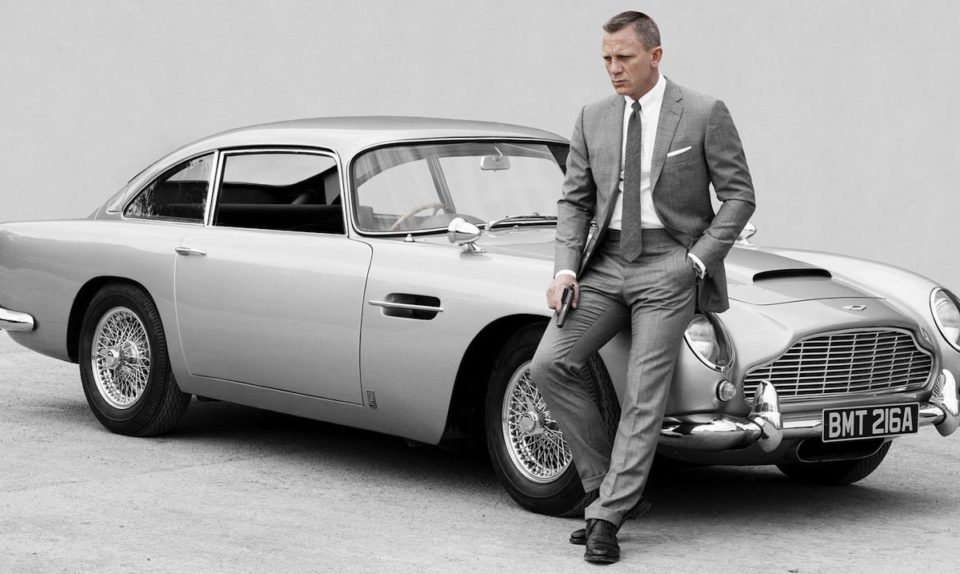 James Bond, 60 años de licencia para conducir