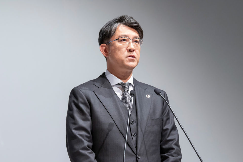 Koji Sato durante la presentación de resultados de Toyota