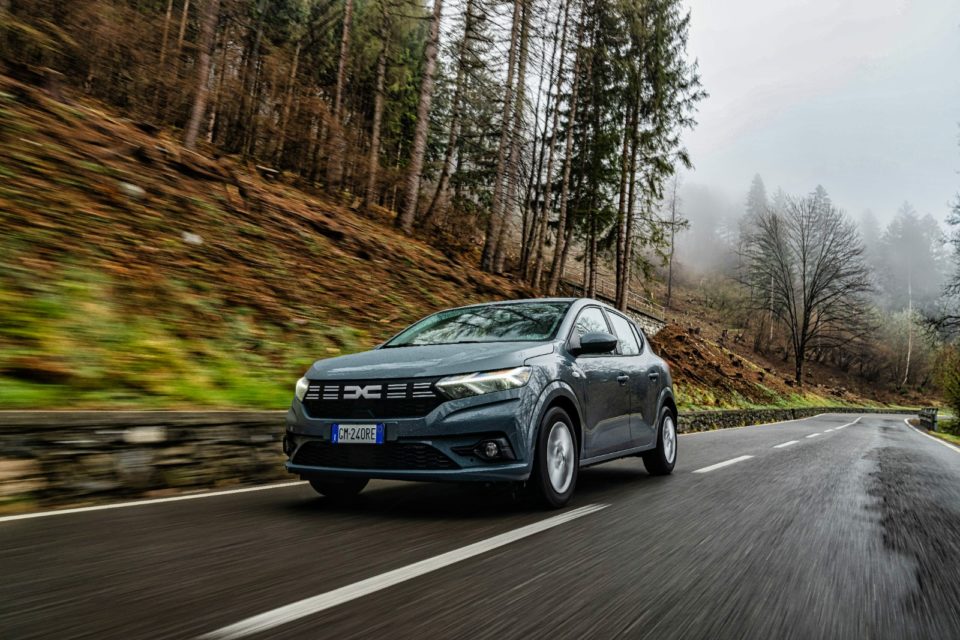 Dacia iniciará un road show para impulsar el Año Cajal