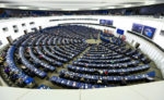 Diputados del Parlamento Europeo, reunidos durante una sesión plenaria en la sede de Estrasburgo (Francia).