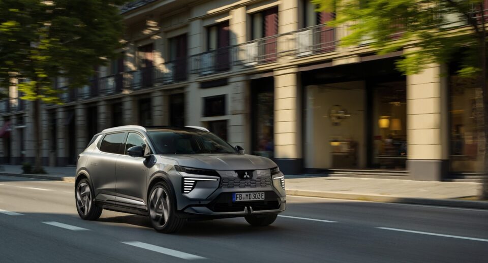 mitsubishi eclipse cross renault palencia